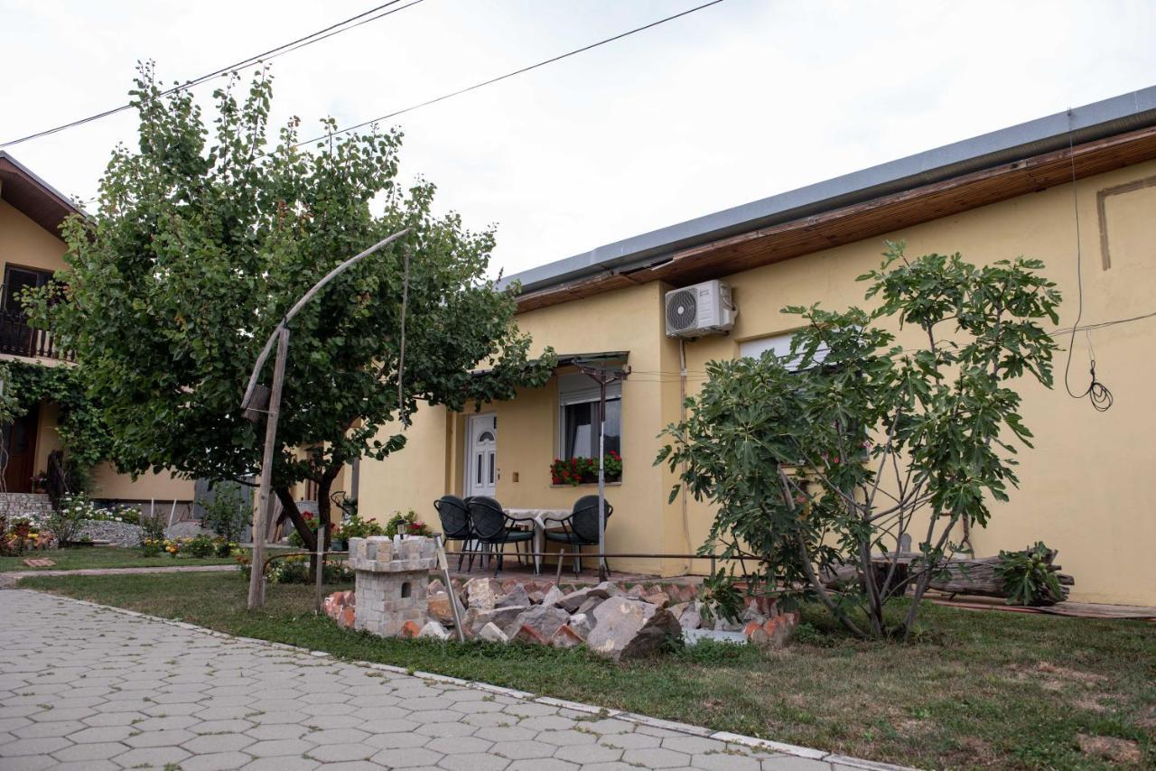 Apartman Peric Ðakovo Zewnętrze zdjęcie