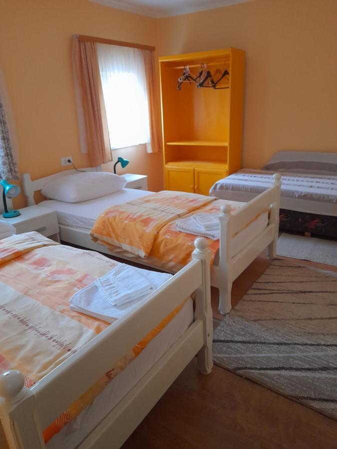 Apartman Peric Ðakovo Zewnętrze zdjęcie