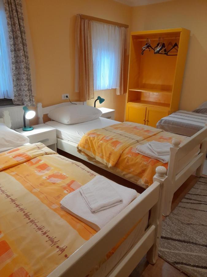 Apartman Peric Ðakovo Zewnętrze zdjęcie
